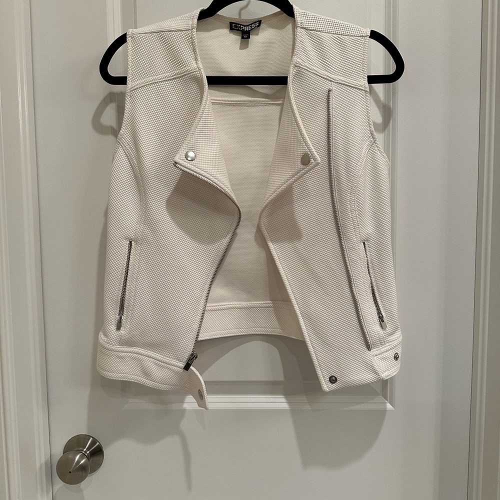 WOMEN CLOTHES LOT
